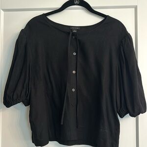 Ann Taylor Black linen puff sleeve waist length crop top